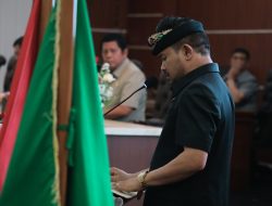 Menyala Abang Ijo! Hari Pertama Kerja Langsung Sampaikan Raperda Usulan Pemda