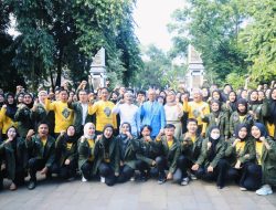 Bupati Purwakarta Om Zein Resmi Melepas Mahasiswa STIE Wikara, Siap Terjun Tingkatkan Ketahanan Ekonomi Desa