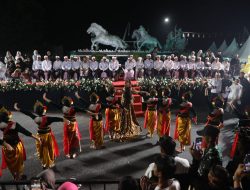 Malam Festival Budaya Hari Jadi Purwakarta, Kemegahan yang Mengandung Makna
