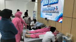 Peringati HUT ke-75 Humas Polri, Polres Purwakarta Bersama Insan Media Kumpulkan 57 Kantong Darah