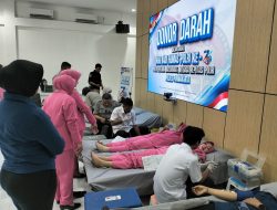 Peringati HUT ke-75 Humas Polri, Polres Purwakarta Bersama Insan Media Kumpulkan 57 Kantong Darah